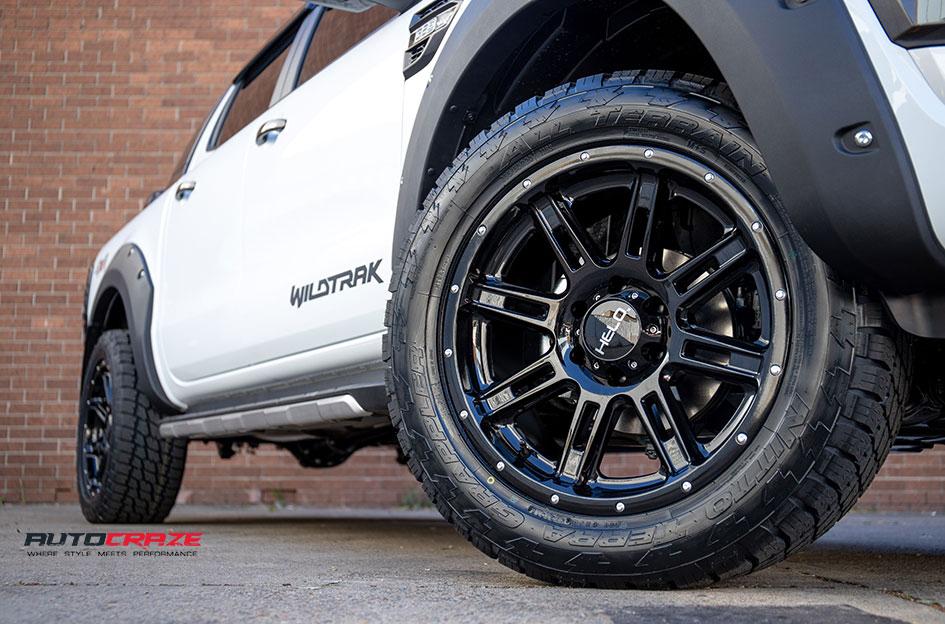 FORD RANGER HE900 GLOSS BLACK
